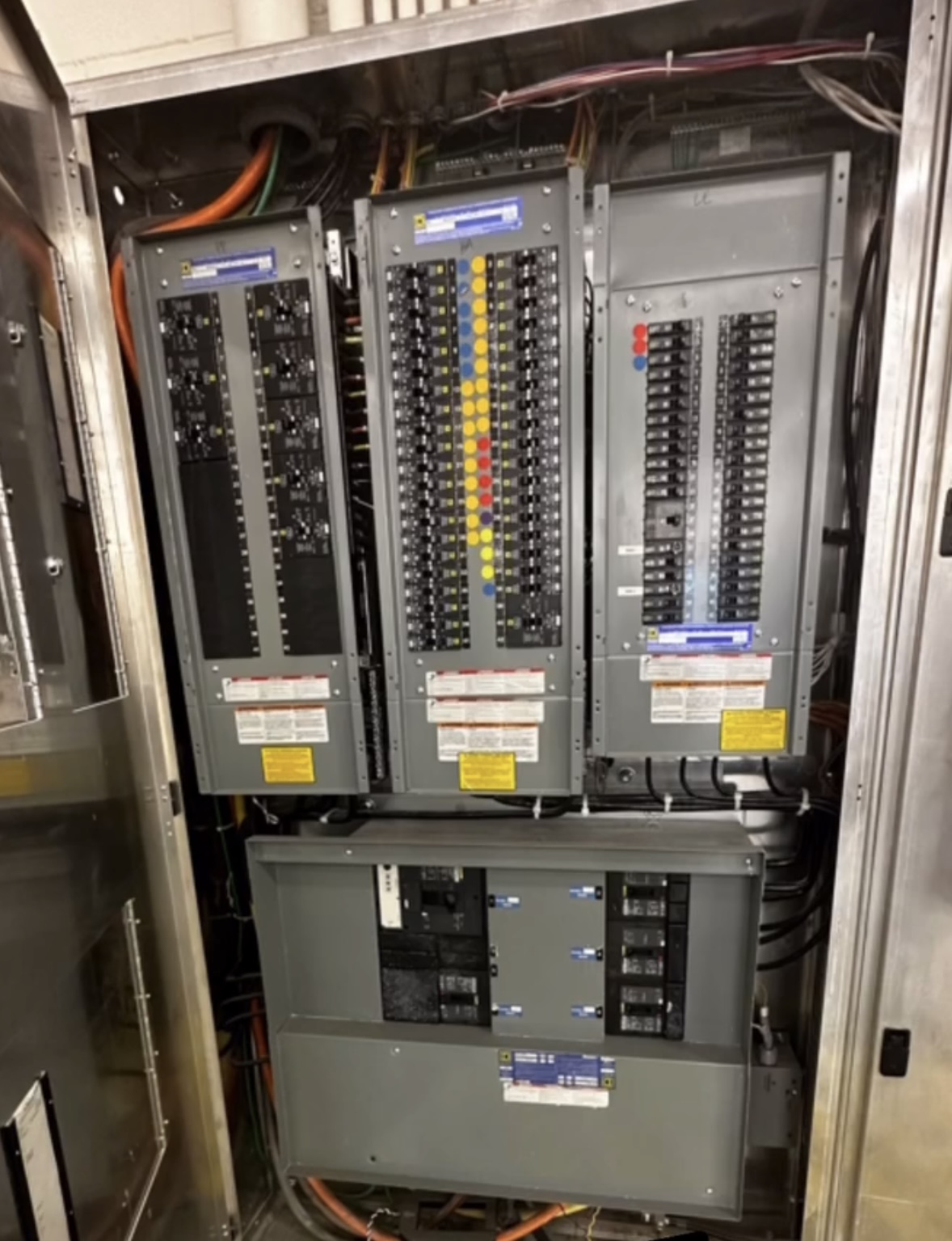 professional electricians